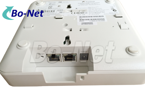 802.11ac Ruckus ZoneFlex R500 901-R500-WW00 Network Access Point
